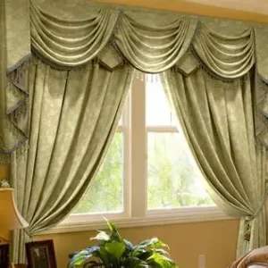 Curtains (Dry Clean)
